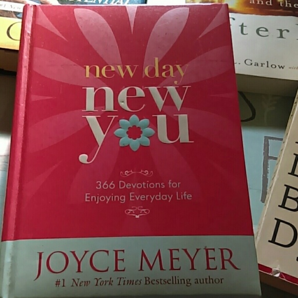 Religious Books - Picture 2 of 5